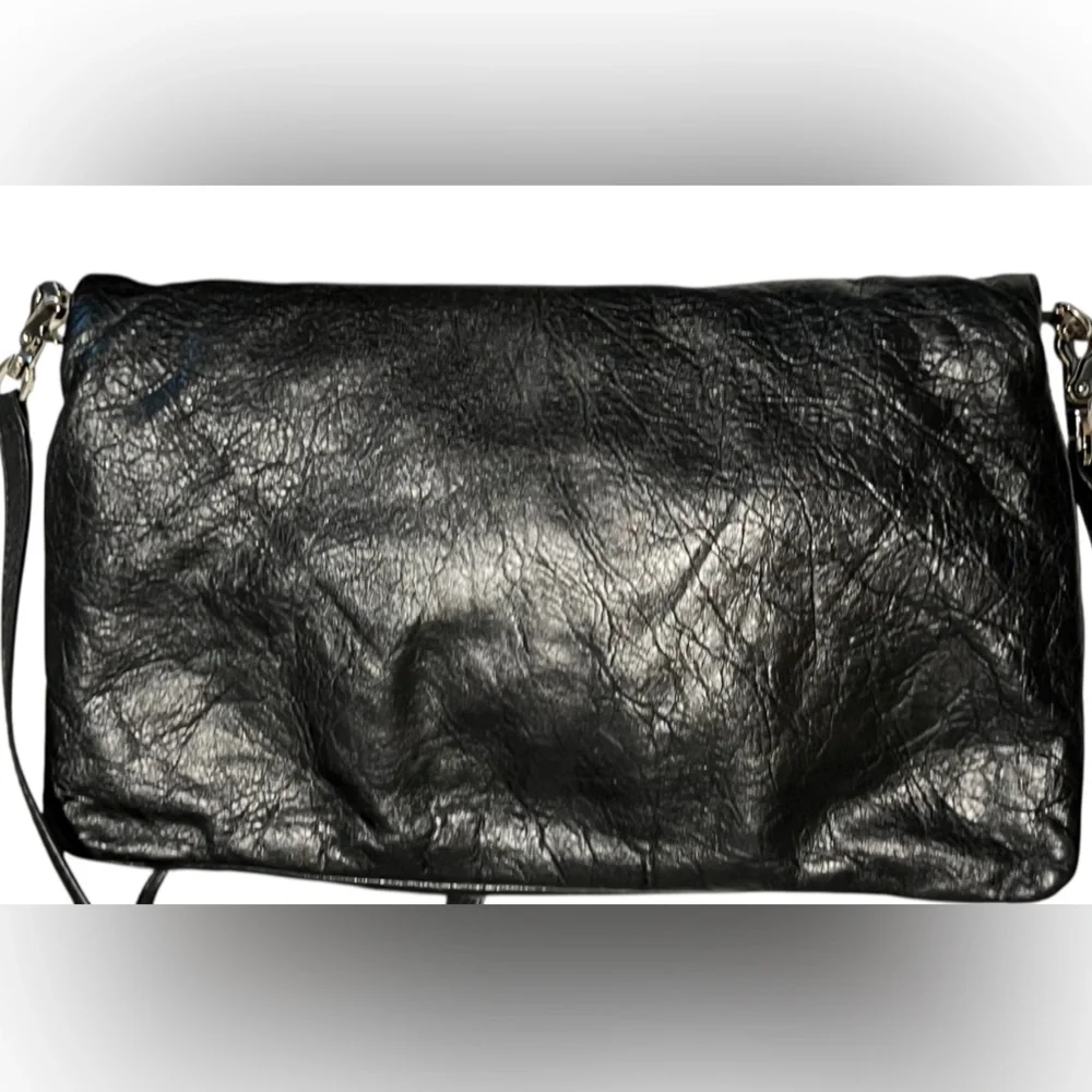 Balenciaga Black Crossbody Bag with Adjustable Strap - Picture 8 of 14